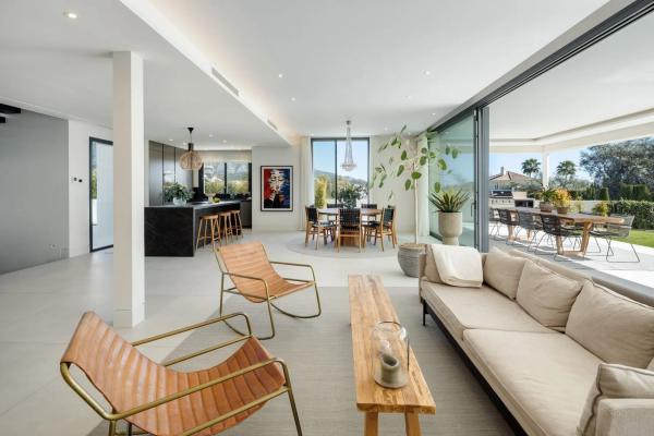 Casa independiente en calle Osa Menor 2g, 57 -53