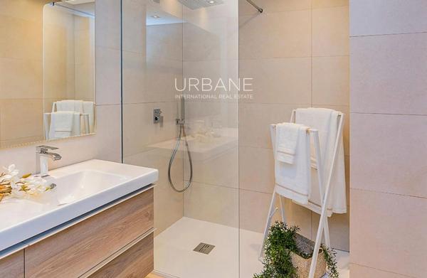 Piso en Urbanizacion n Andalucia j