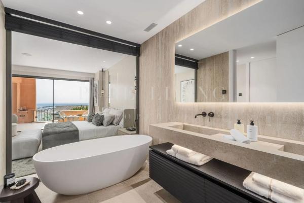 Piso en Urbanizacion n Andalucia j