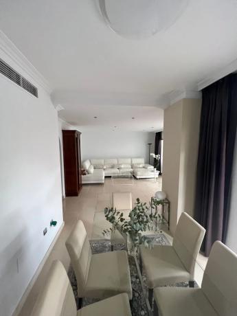 Chalet adosado en calle Pléyades, 33