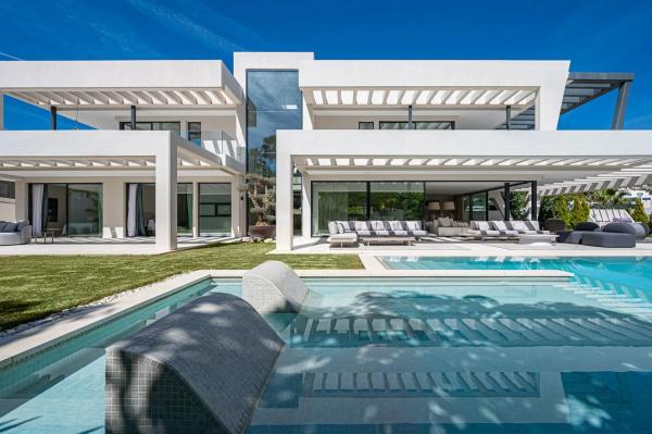 Casa independiente en calle Osa Menor 2g, 10 -6