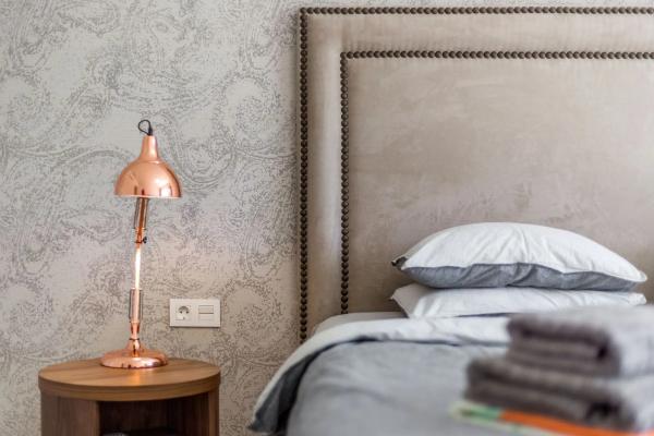 Chalet adosado en calle el Califa