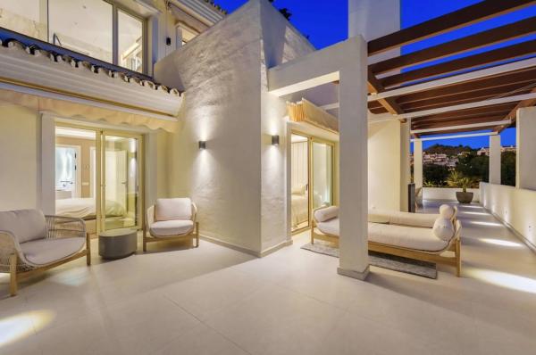 Dúplex en Barrio Nueva Andalucía