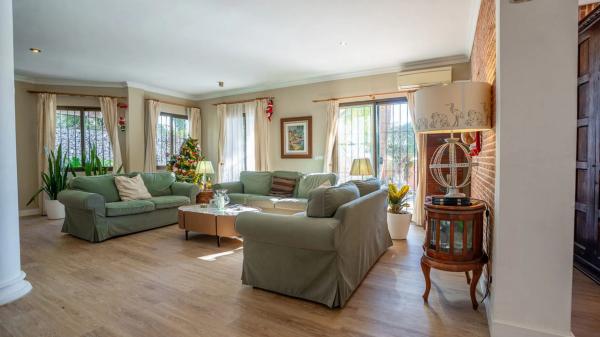 Chalet en calle el Califa