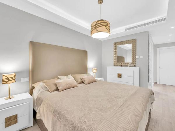 Chalet en calle 18b Nva Andaluc