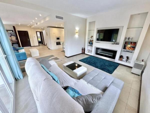 Casa independiente en calle el Califa