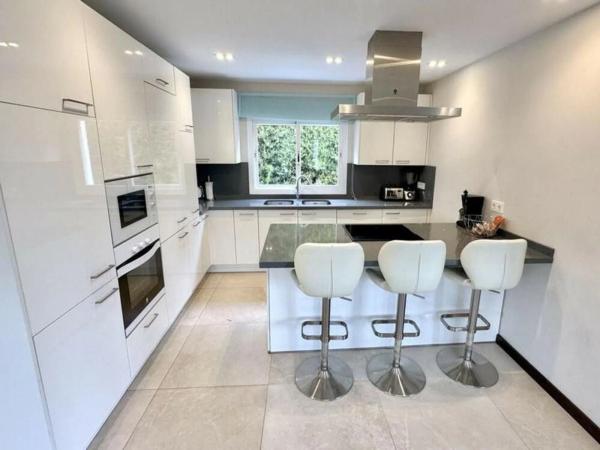 Casa independiente en calle el Califa