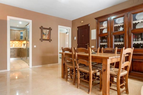 Piso en calle las Hortensias, 31