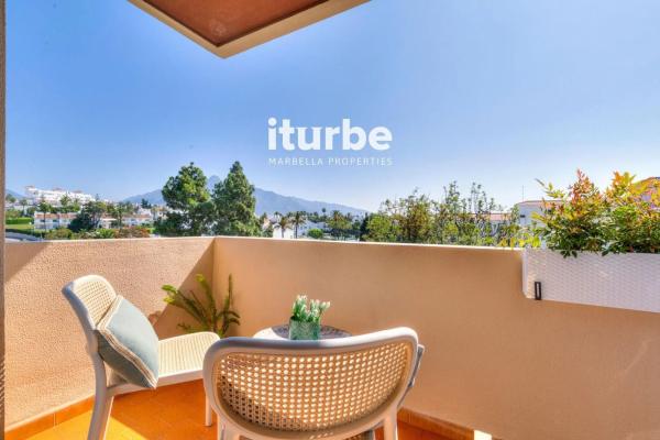 Ático en calle Azahar, 4