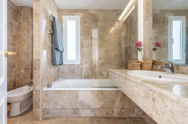 Dúplex en Barrio Nueva Andalucía