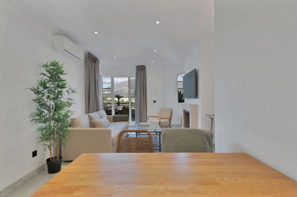 Piso en calle de las Adelfas