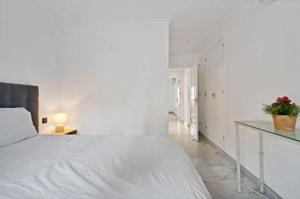 Piso en calle de las Adelfas