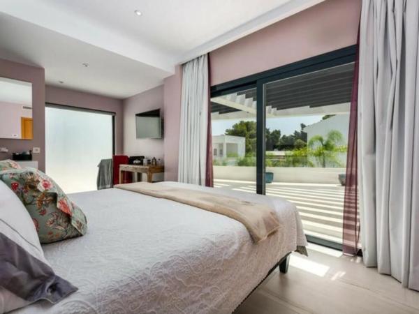 Casa independiente en calle el Califa