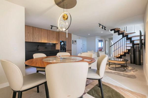 Dúplex en CL Adelfas