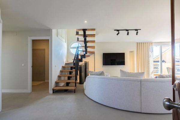 Dúplex en CL Adelfas