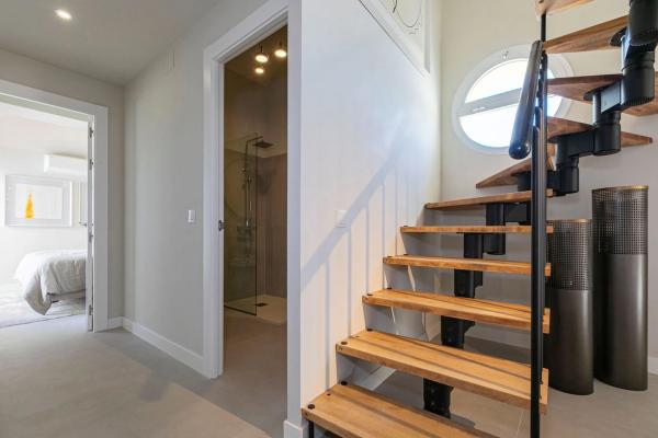 Dúplex en CL Adelfas