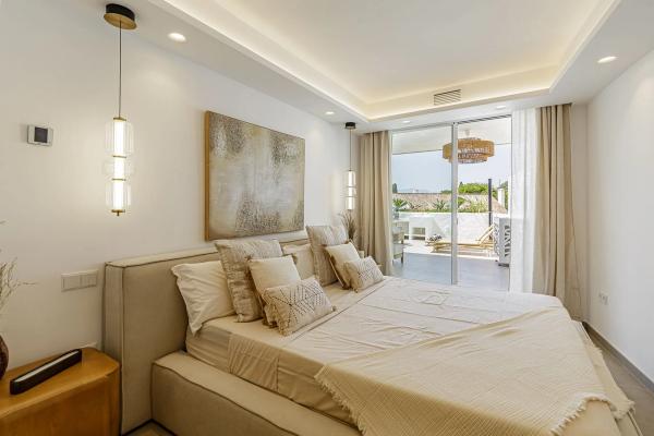 Piso en calle de las Adelfas, 3