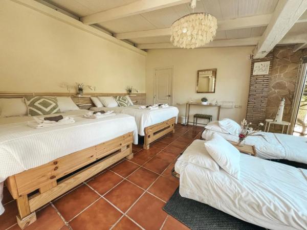 Casa independiente en calle los Jazmines, 455 -196