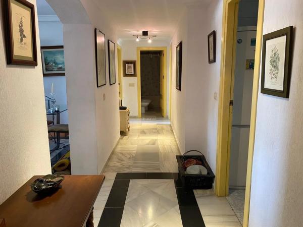 Piso en calle de las Adelfas