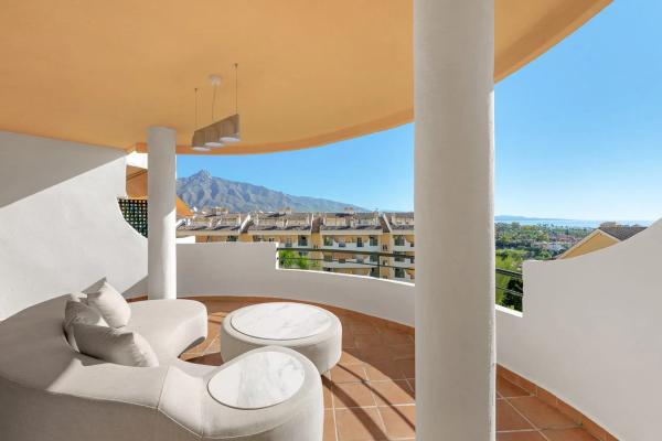 Dúplex en Barrio Nueva Andalucía