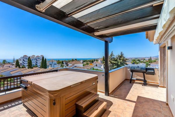 Ático en Barrio Nueva Andalucía