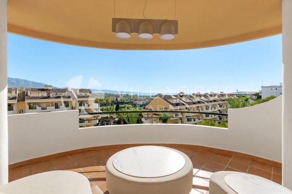 Dúplex en calle de las Adelfas