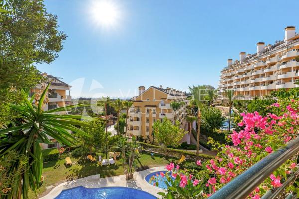 Dúplex en calle de las Adelfas