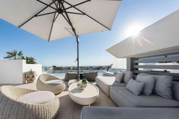 Chalet pareado en CL Real-nva Andalucia D, 27