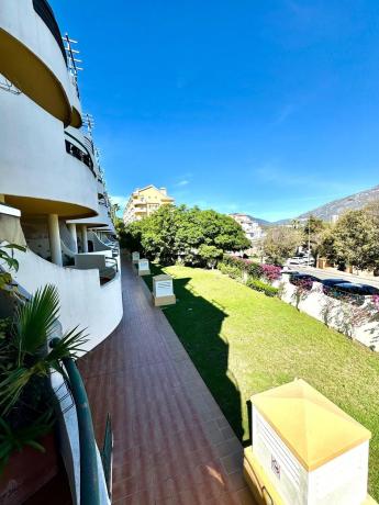 Dúplex en Barrio Nueva Andalucía