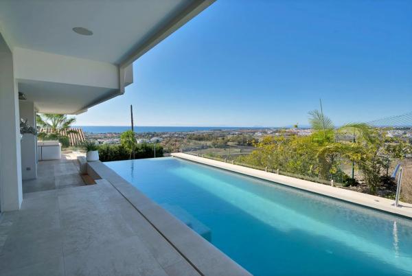 Casa independiente en calle el Califa, 68