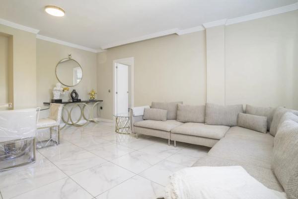 Piso en Barrio Nueva Andalucía