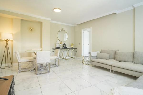 Piso en Barrio Nueva Andalucía