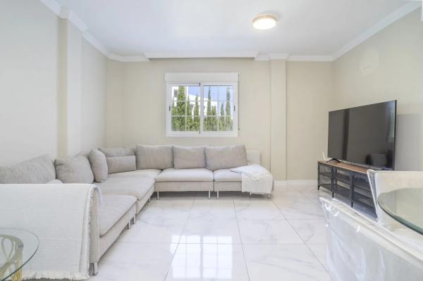 Piso en Barrio Nueva Andalucía