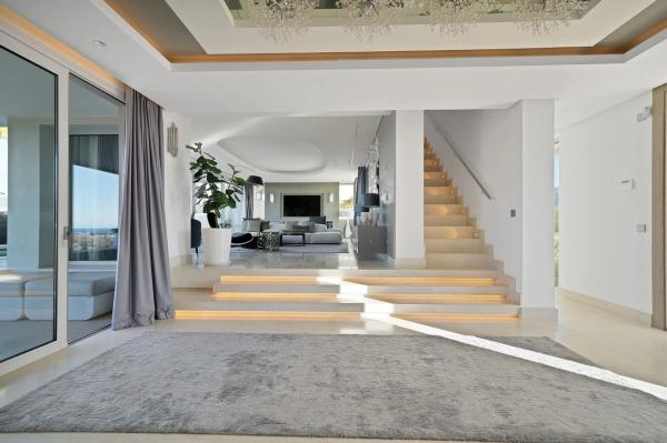 Casa independiente en calle el Califa, 68