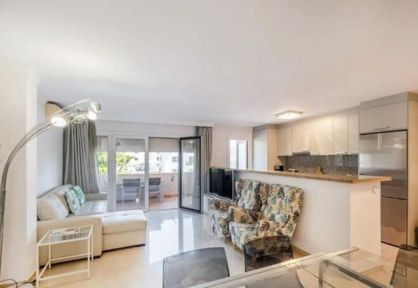 Piso en calle 12b Nva Andaluc, 4