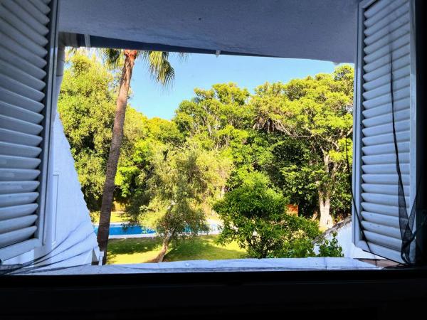 Chalet pareado en calle los Jazmines, 17