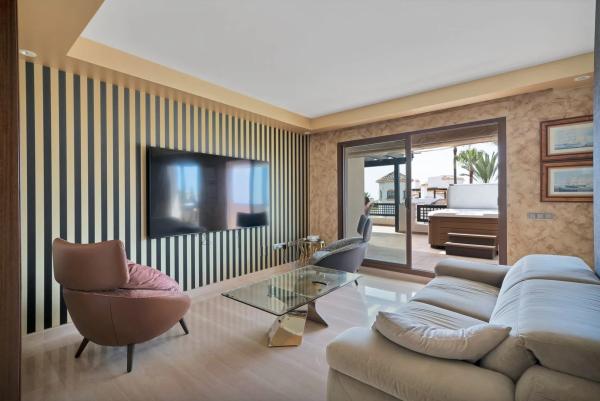 Ático en calle de las Adelfas