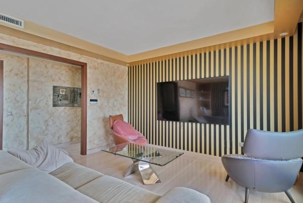 Ático en calle de las Adelfas