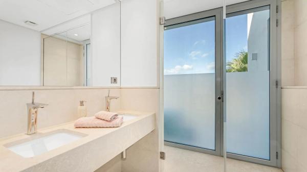 Casa independiente en calle 18b Nva Andaluc