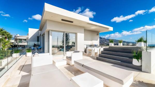 Casa independiente en calle 18b Nva Andaluc