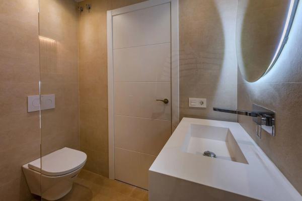 Piso en calle de las Adelfas