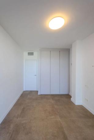 Piso en calle de las Adelfas