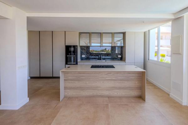 Piso en calle de las Adelfas