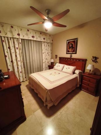 Piso en Zona Puerto Deportivo