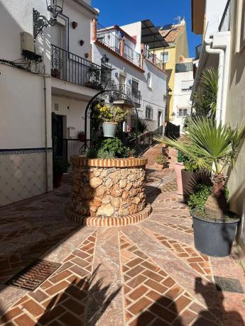 Estudio en calle Estepona, 1