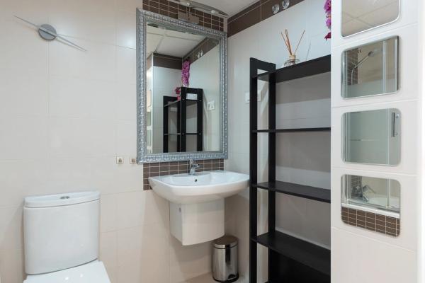 Dúplex en calle Reina Victoria Eugenia