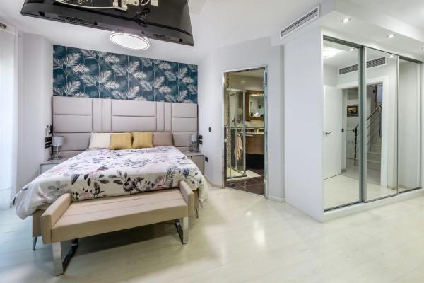 Dúplex en avenida los Pacos, 1