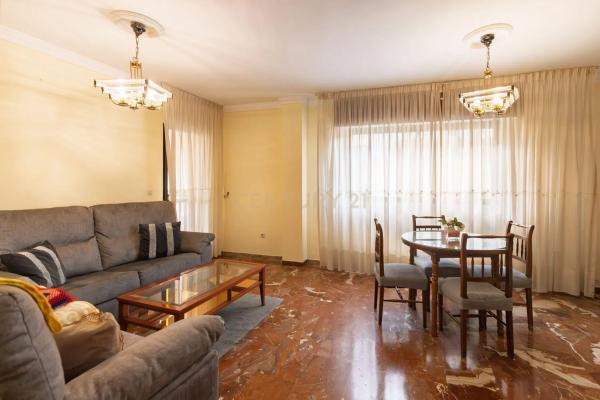 Piso en avenida de Mijas, 36