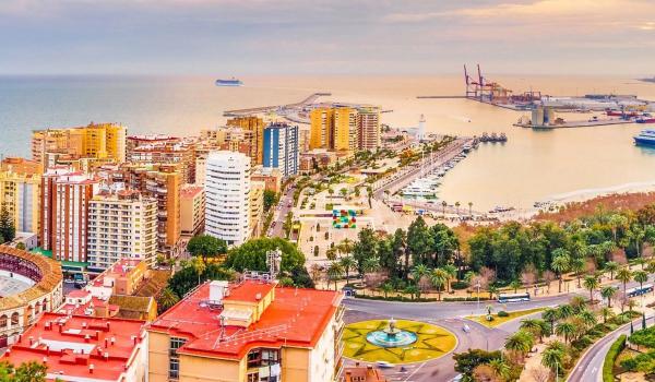 Piso en calle Álvarez Quintero