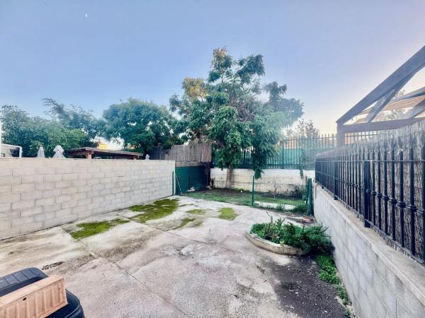 Chalet adosado en calle Monaguillo s/n